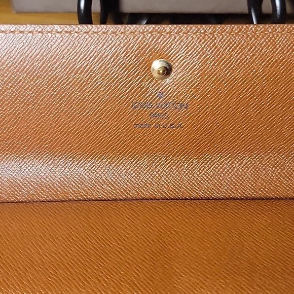 Louis Vuitton Monogran Canvas Porte Tresor International Wallet - Picture 6 of 16